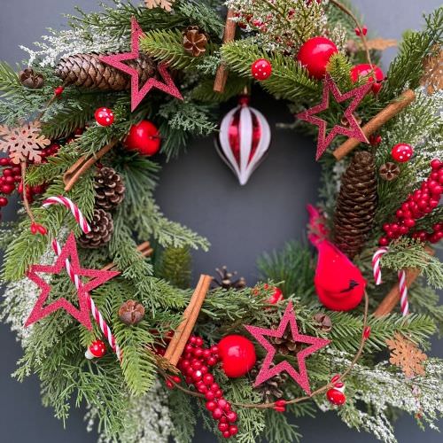 Image de Couronnes de porte de Noël 2024